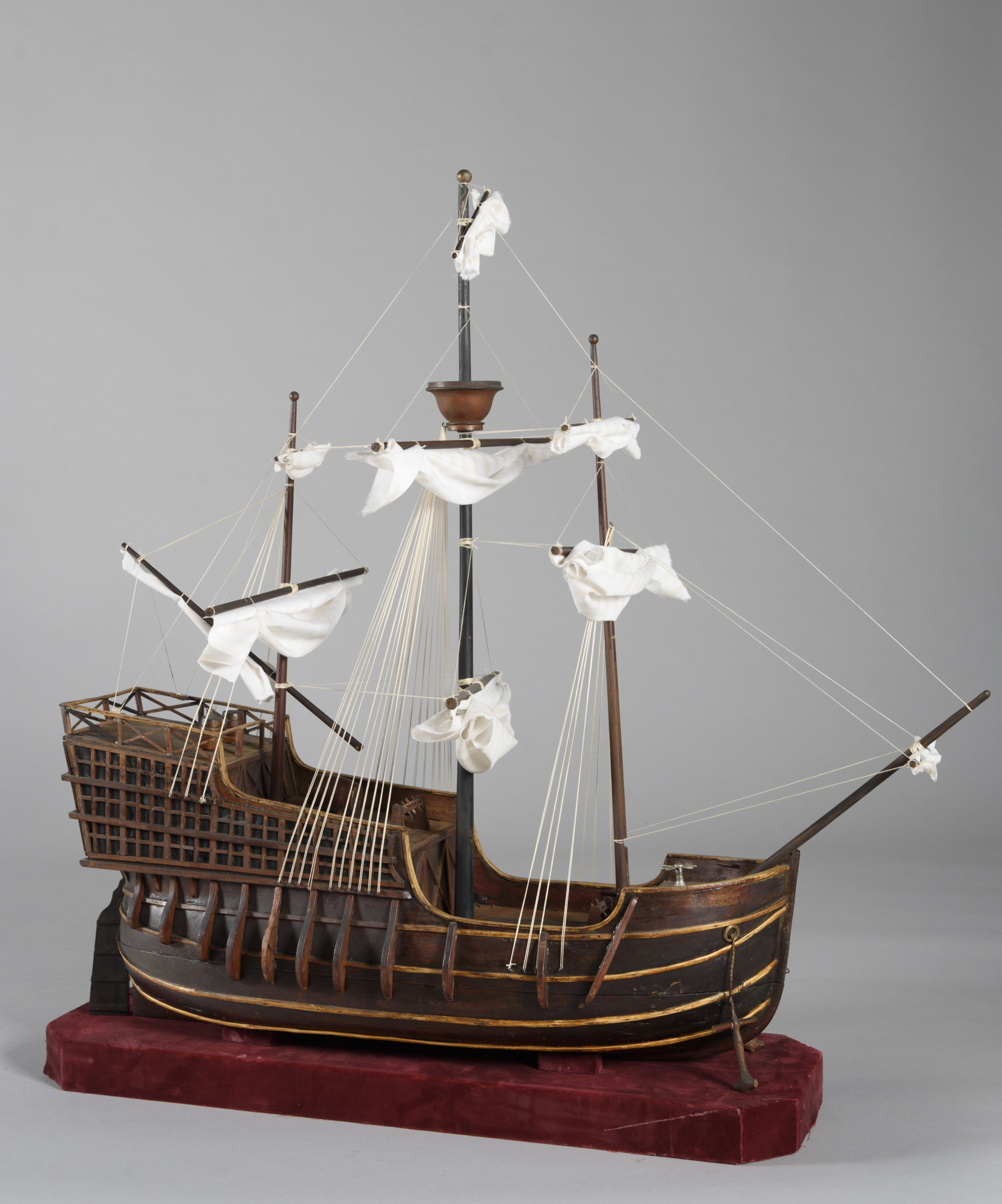 MAQUETA DE BARCO