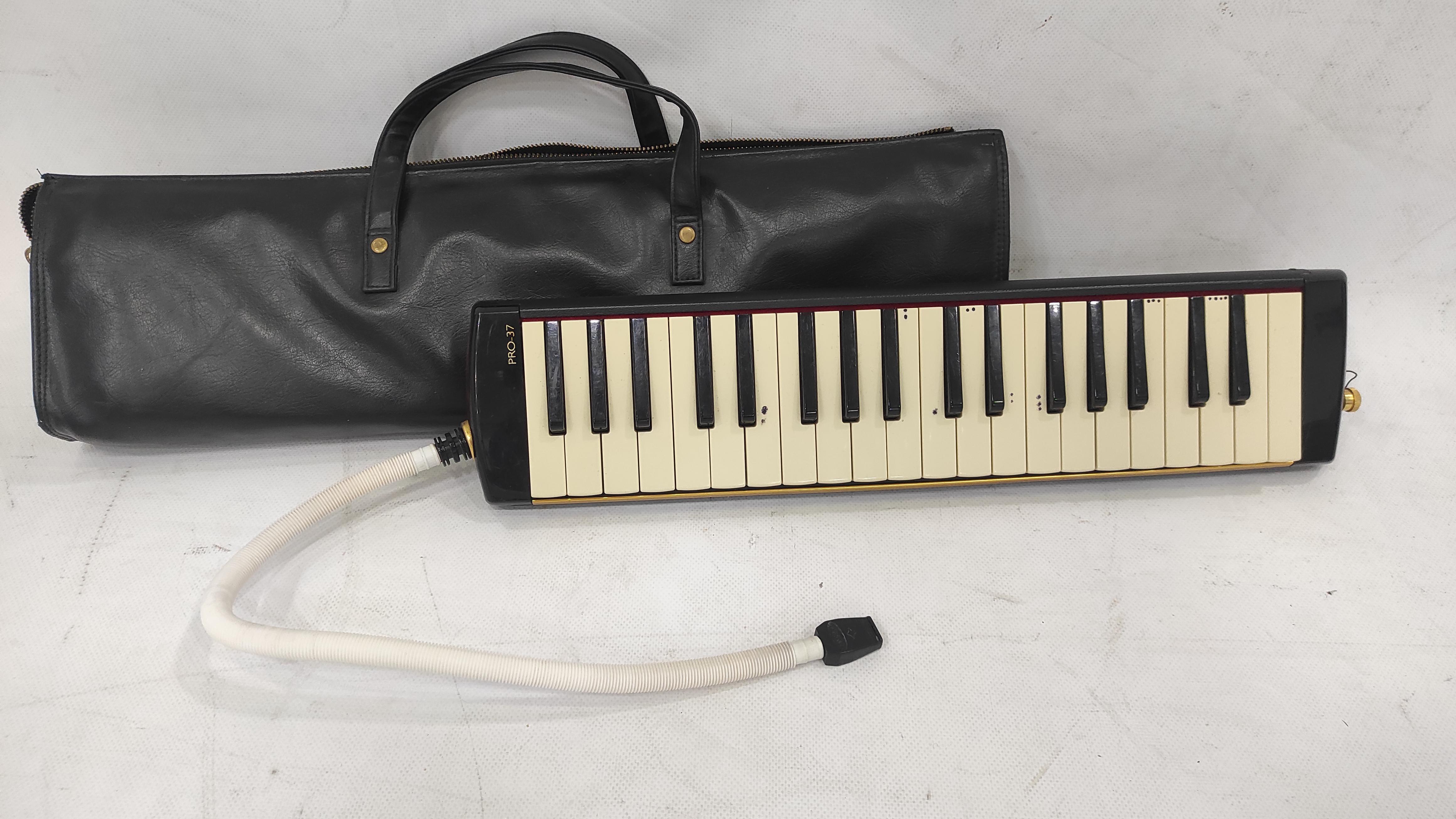 MELODICA , SUZUKI , PRO-37