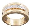 <span class='ref_item'>200 -</span> <span class="object_title">SEPTILLO EN ORO BICOLOR 18KT Y DIAMANTES</span>  <p><span class="technical_description">Sortija realizada en oro bicolor de 18kt, con contrastes. Con siete diamantes centrales en talla brillante, engastados en chatón, con vistas en blanco, con un peso total aprox de 0.32ct.<br/>Medida Sortija: 13</span><br>Peso: <span class="PESO_HCES1">10,60</span> <span class="PESOUMED_HCES1">gr.</span><br></p>