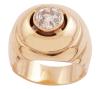 <span class='ref_item'>214 -</span> <span class="object_title">SORTIJA EN ORO 18KT Y DIAMANTE DE APROX 1CT</span>  <p><span class="technical_description">Sortija bombé gallonada realizada en oro de 18kt. Con diamante central en talla brillante transición engastado en chatón apoyado sobre garras<br/>Peso aprox: 1ct<br/>Estimación de Color: I-J<br/>Estimación de Pureza: SI1<br/>Medida Sortija: 13</span><br>Peso: <span class="PESO_HCES1">11,90</span> <span class="PESOUMED_HCES1">gr.</span><br></p>