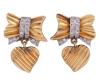 <span class='ref_item'>149 -</span> <span class="object_title">PENDIENTES EN ORO BICOLOR 18KT Y DIAMANTES</span>  <p><span class="technical_description">Pendientes con dos cuerpos y movimiento realizados en oro de 18kt. La parte superior con forma de lazo gallonado, adornado por diamantes en talla 8x8 engastados en grano con un peso total aprox de 0.40ct. Colgando detalles gallonados con forma de corazón<br/>Cierre: Omega<br/>Longitud: 2cm</span><br>Peso: <span class="PESO_HCES1">12,90</span> <span class="PESOUMED_HCES1">gr.</span><br></p>