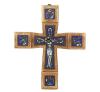 <span class='ref_item'>189 -</span> <span class="object_title">CRUZ EN MADERA CON ESCENAS EN ESMALTE</span>   <p><span class="technical_description">Con tetramorfos y Cristo crucificado en esmalte. Ligeros desperfectos.<br/>Medidas: 38 x 32,5cm</span><br></p>