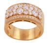 <span class='ref_item'>47 -</span> <span class="object_title">SORTIJA EN ORO 18KT Y DIAMANTES</span>  <p><span class="technical_description">Sortija ancha realizada en oro de 18kt. Con centro rectangular adornado por diamantes en talla brillante con peso total aprox 2.40ct <br/>Medida Sortija: 13</span><br>Peso: <span class="PESO_HCES1">11</span> <span class="PESOUMED_HCES1">gr.</span><br></p>